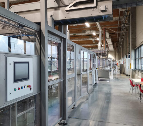 Wysokowydajny system orientowania detali (Unscrambler) z 7 robotami Delta